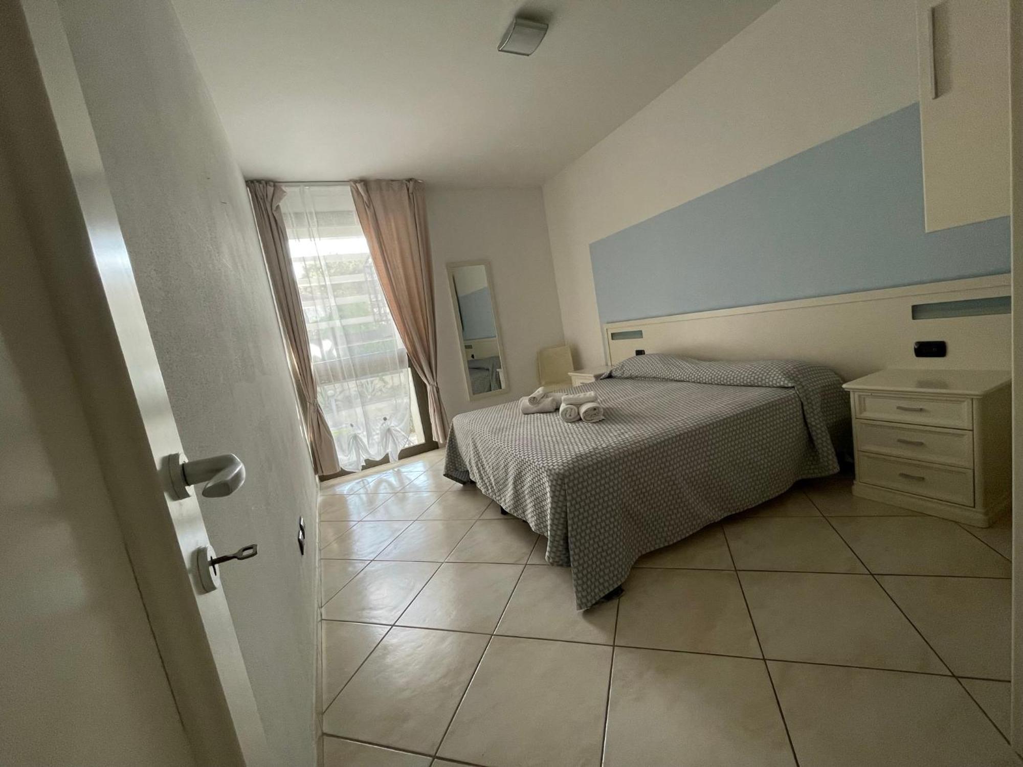 Pisa Beach Park Aparthotel Tirrenia Εξωτερικό φωτογραφία