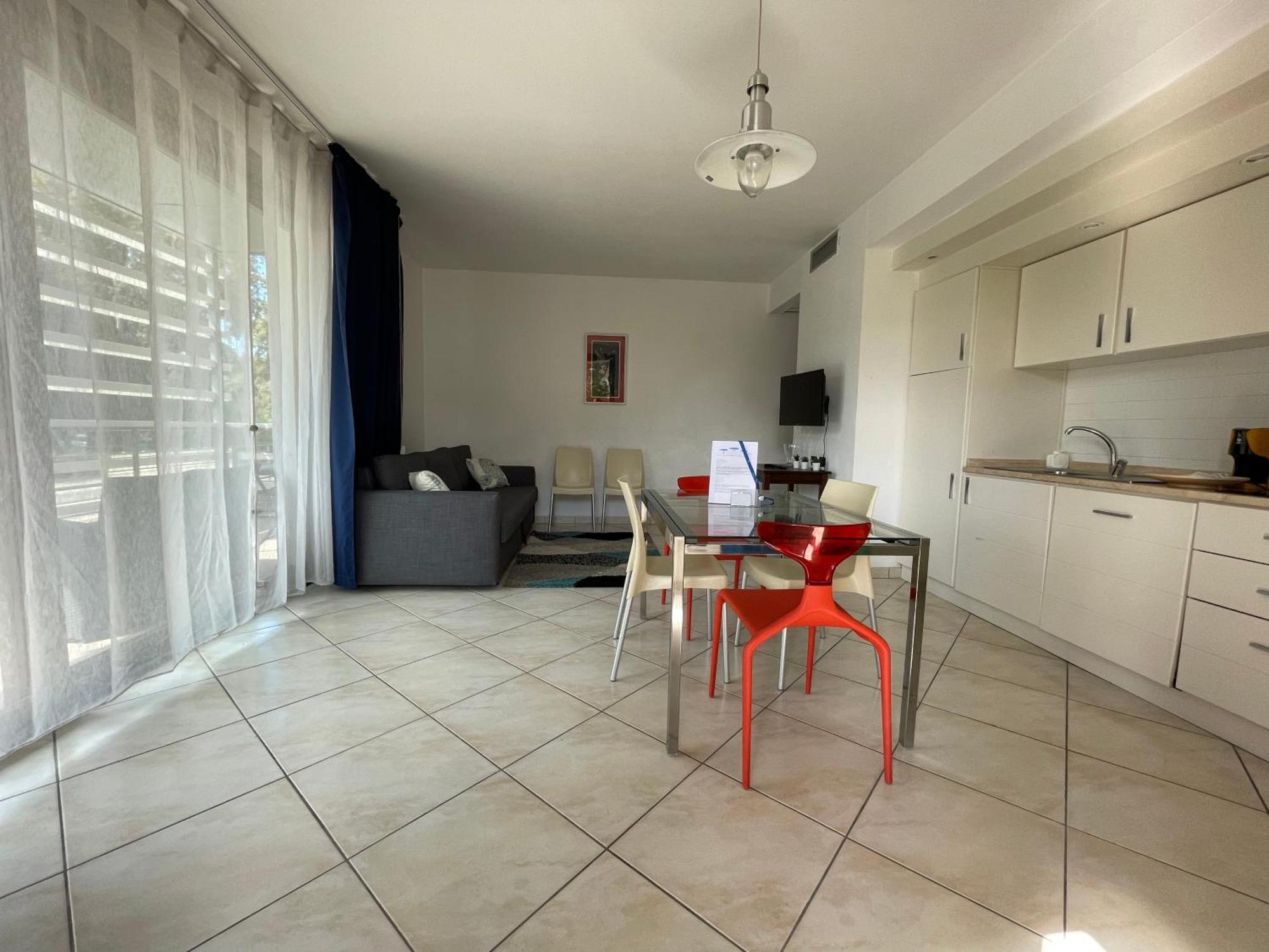 Pisa Beach Park Aparthotel Tirrenia Εξωτερικό φωτογραφία